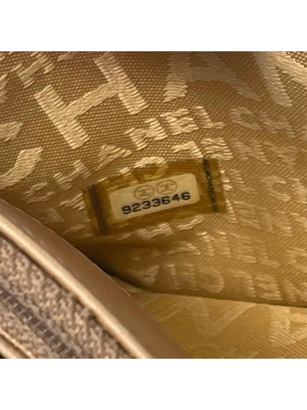 Chanel Chain Wallet Logo Shoulder Bag - Picture 15 of 15